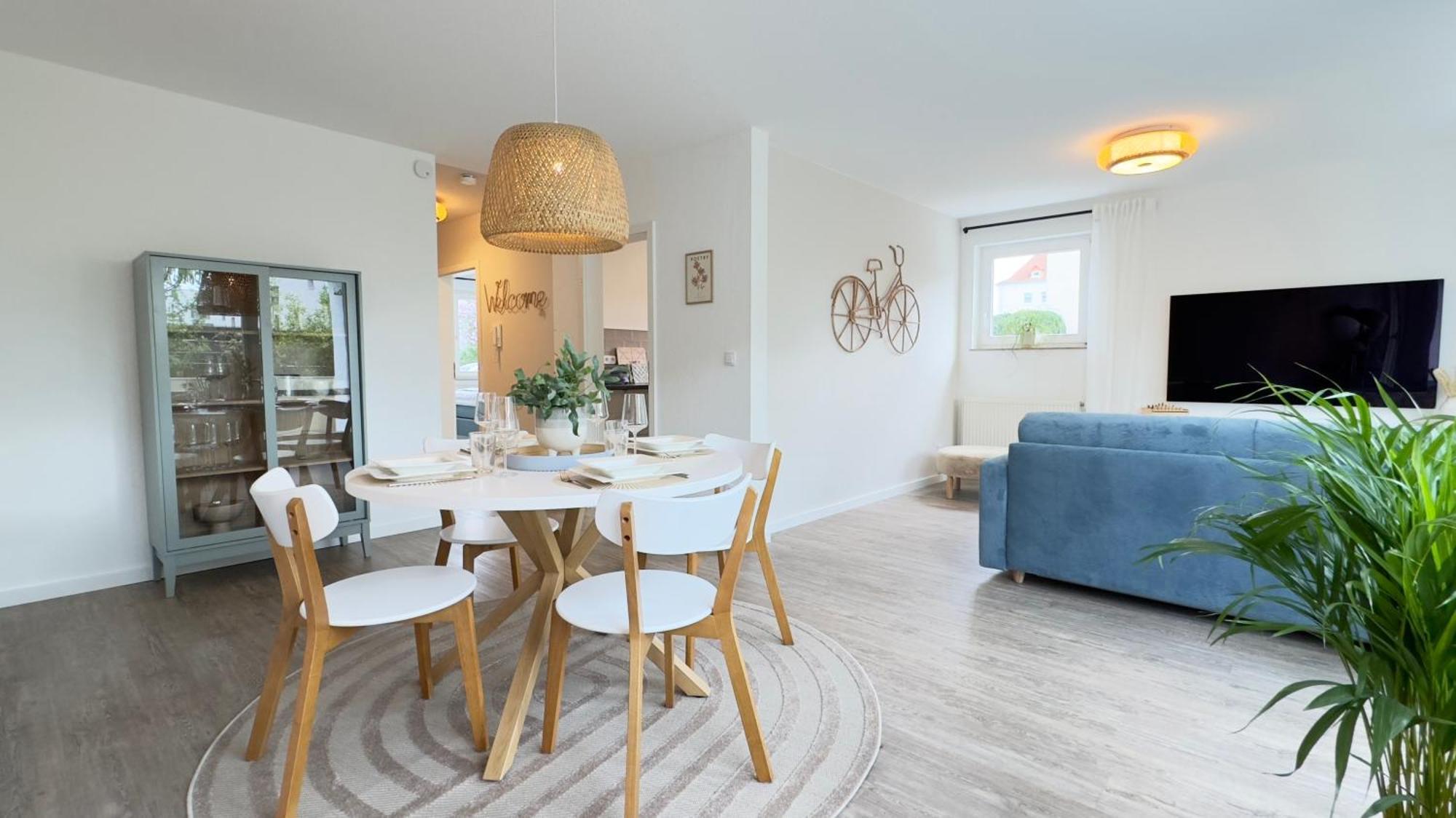 Fewo Am Park - 4P, Boxspringbett, Balkon, Smarttv, Gesundbrunnen, Familienfreundlich Halle  Kültér fotó