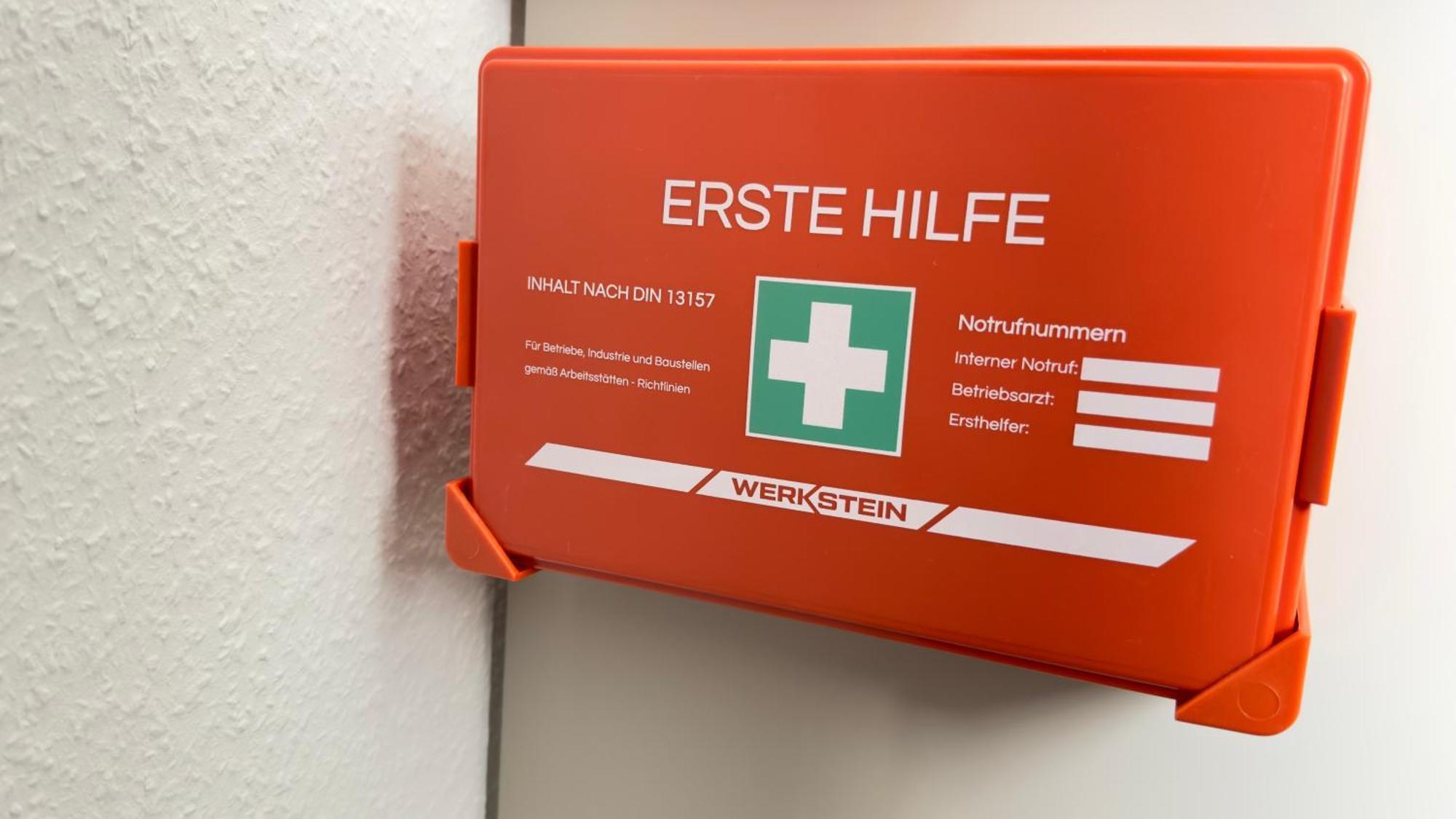Fewo Am Park - 4P, Boxspringbett, Balkon, Smarttv, Gesundbrunnen, Familienfreundlich Halle  Kültér fotó